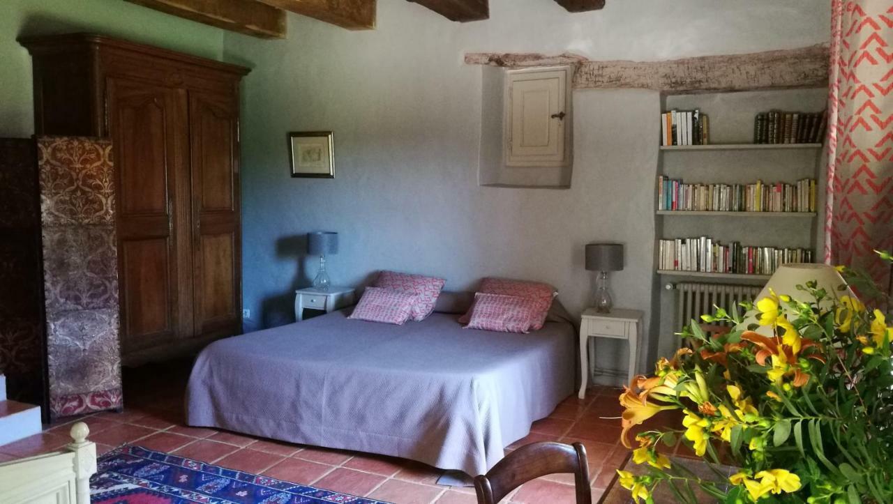 La Vignolle Hotel Saint-Amand-de-Coly Bagian luar foto